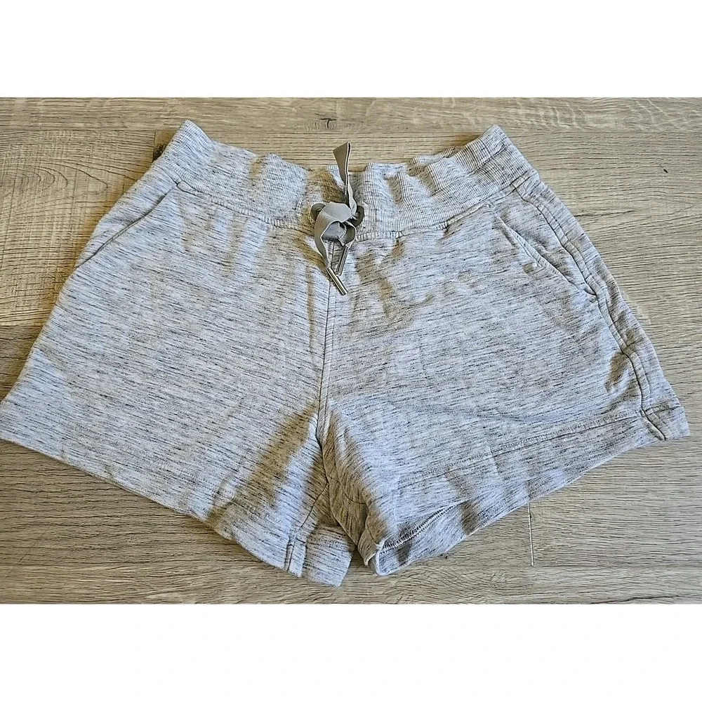 Athleta Shorts Womens XS Gray Heathered Balance 4